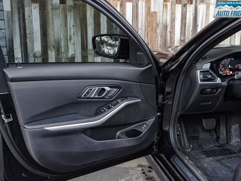 Used 2019 BMW 330i xDrive Sedan w/ Convenience Package image 10