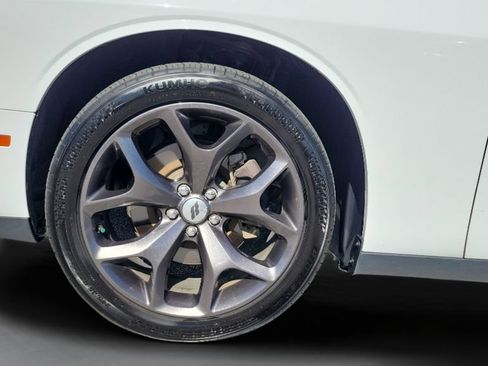 Used 2019 Dodge Challenger SXT w/ Plus Package RWD image 25