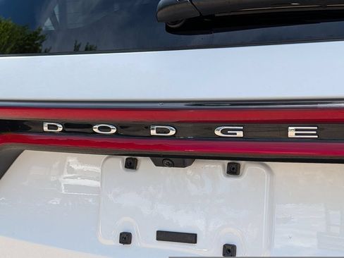 Used 2024 Dodge Durango GT AWD/4WD image 10