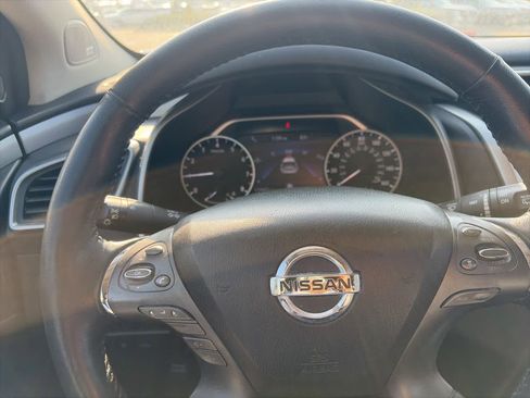 Used 2019 Nissan Murano SL w/ Cargo Package image 29