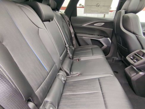 New 2026 Cadillac Lyriq V image 27