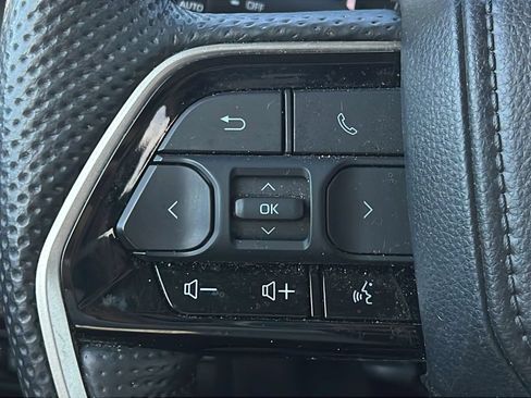 Used 2024 Toyota Tundra SR5 w/ SR5 Premium Package AWD/4WD image 19