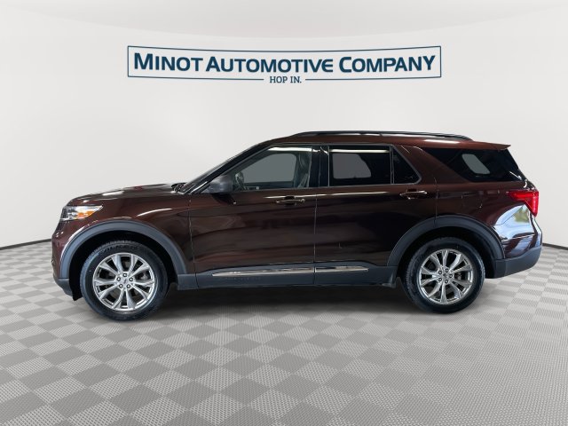 Used 2020 Ford Explorer XLT w/ Equipment Group 202A AWD/4WD image 6