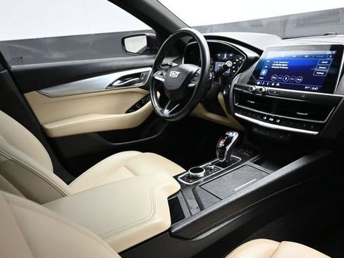 Used 2021 Cadillac CT5 Luxury w/ Cold Weather Package AWD/4WD image 17
