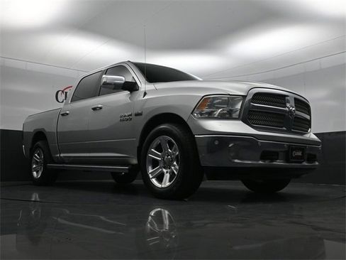 Used 2017 RAM 1500 Lone Star image 26