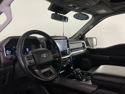Used 2022 Ford F150 Lariat w/ Equipment Group 502A High AWD/4WD image 13