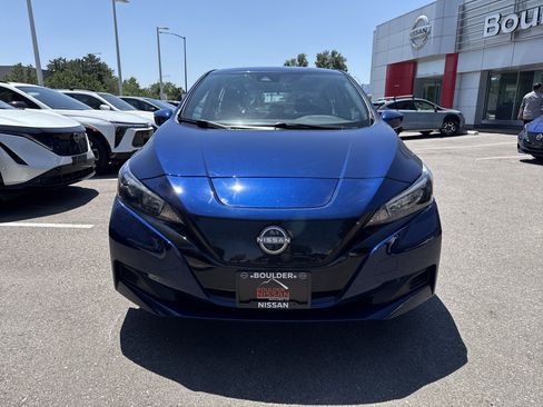 Certified 2025 Nissan Leaf S FWD image 4