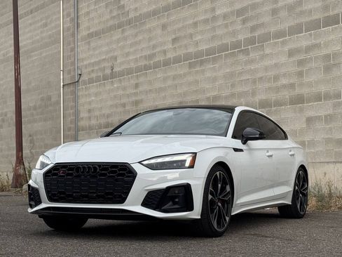 Used 2023 Audi S5 Premium Plus w/ Premium Plus Package AWD/4WD image 4