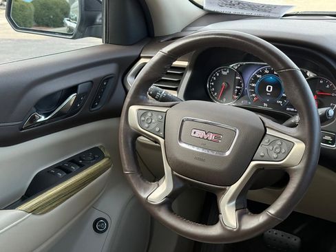Used 2019 GMC Acadia Denali w/ Technology Package image 14