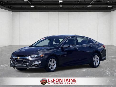 Used 2023 Chevrolet Malibu LT w/ Driver Confidence Package FWD image 1