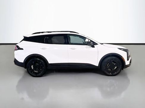 New 2026 Kia Sportage X-Line w/ X-Line Premium Package AWD/4WD image 8