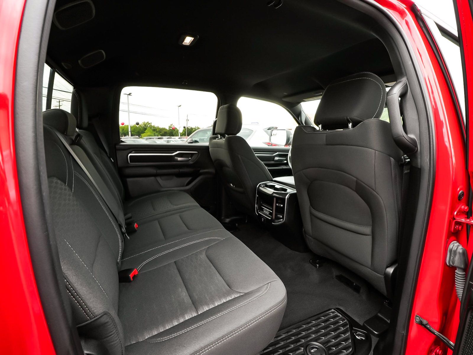 Used 2025 RAM 1500 Big Horn AWD/4WD image 38