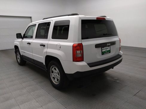 Used 2015 Jeep Patriot Sport image 5