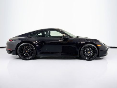 Used 2022 Porsche 911 Carrera image 8