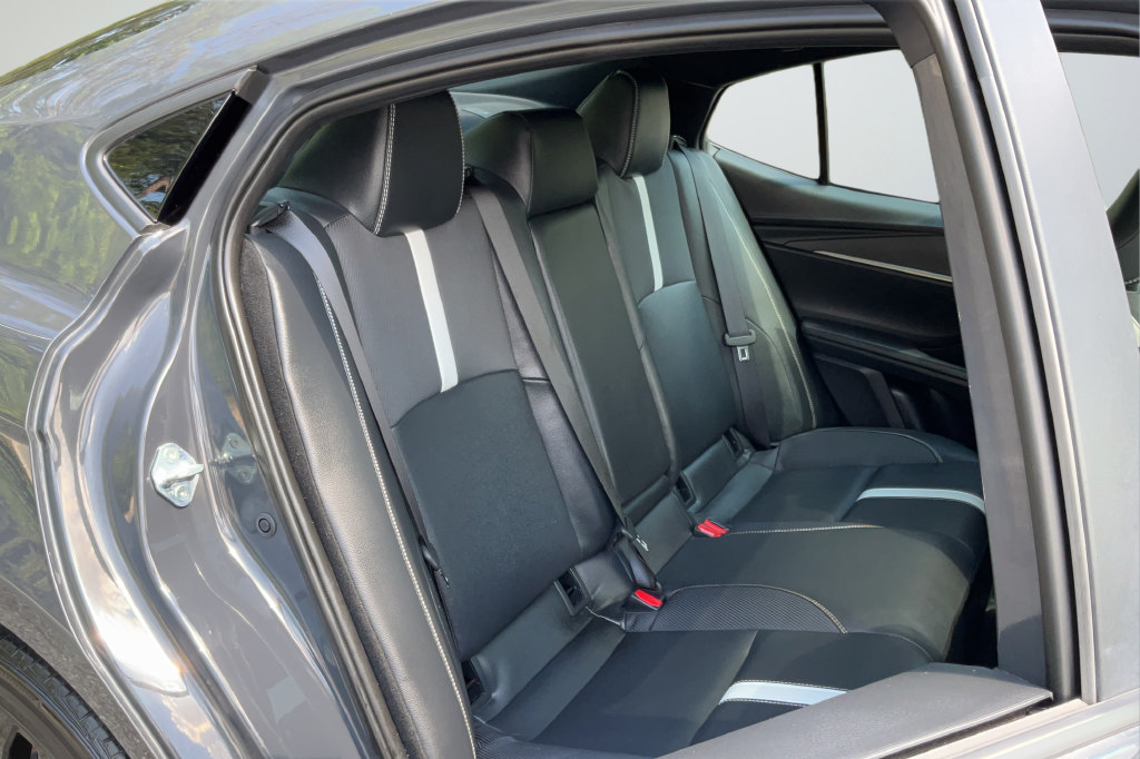 Used 2025 Toyota Camry SE w/ Multimedia Upgrade Package FWD image 20