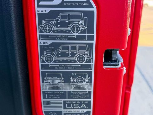 New 2026 Jeep Wrangler Unlimited Rubicon AWD/4WD image 10