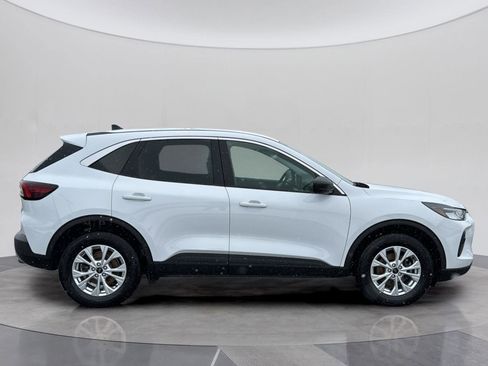 Used 2023 Ford Escape Active w/ Tech Pack #1 image 8