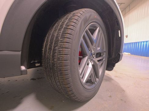 New 2026 Ford Explorer ST w/ Sun And Sound Package image 38