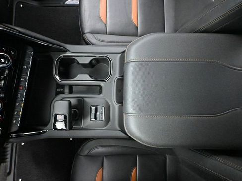 Used 2023 GMC Sierra 1500 AT4 w/ AT4 Preferred Package image 42