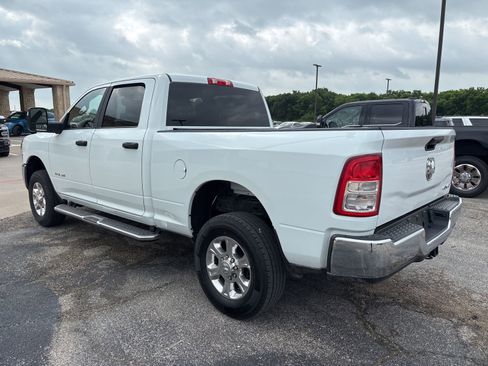 Used 2024 RAM 2500 Big Horn AWD/4WD image 2