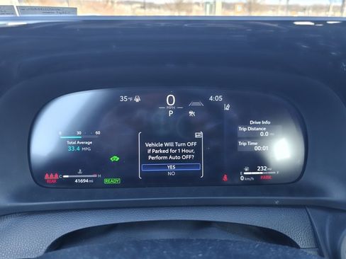 Used 2025 Toyota Crown Signia image 10