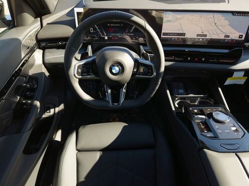 New 2026 BMW 530i image 18