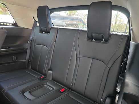 Certified 2026 INFINITI QX60 Luxe w/ Cargo Package image 9