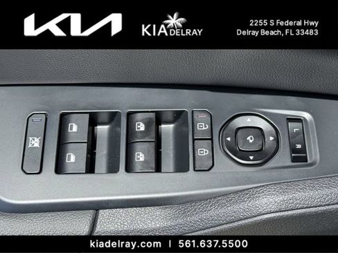 New 2026 Kia Sportage SX FWD image 16