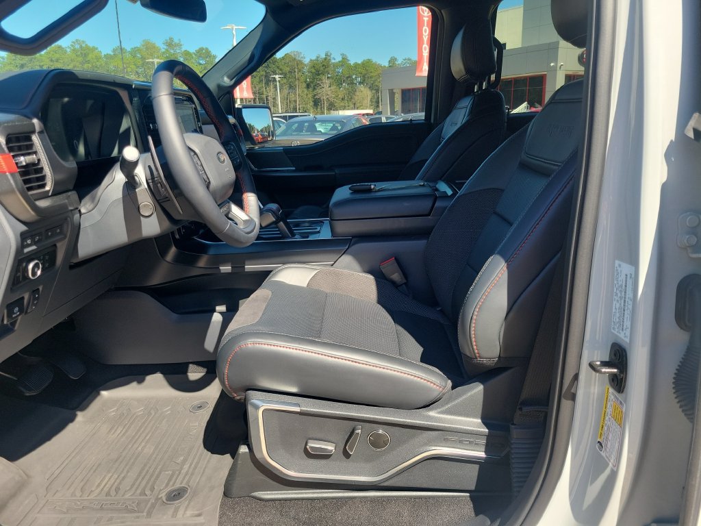 Used 2024 Ford F150 Raptor AWD/4WD image 17