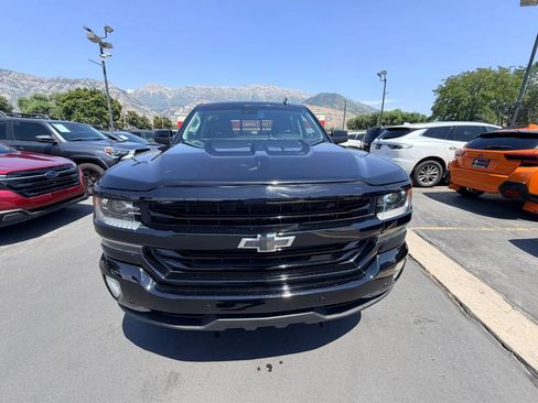 Used 2018 Chevrolet Silverado 1500 LTZ Z71 w/ LTZ Plus Package AWD/4WD image 9