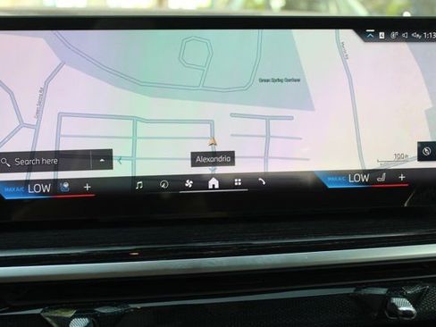 Used 2025 BMW X7 xDrive40i w/ M Sport Package image 21