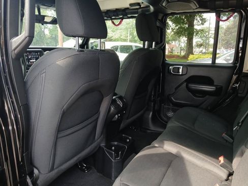 Used 2020 Jeep Wrangler Unlimited Sport S AWD/4WD image 12