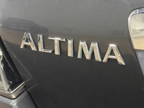 Used 2012 Nissan Altima 2.5 S w/ Convenience Pkg FWD image 28