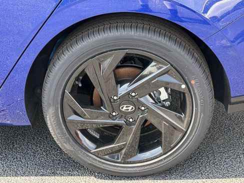 New 2026 Hyundai Elantra SEL Sport Premium FWD image 19
