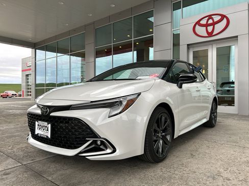 New 2026 Toyota Corolla XSE image 25