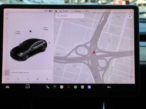 Used 2018 Tesla Model 3 Long Range image 12