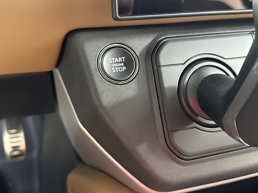 New 2026 Land Rover Defender 130 V8 AWD/4WD image 20