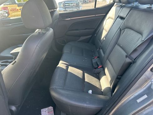 Used 2017 Hyundai Elantra Limited w/ Cargo Package FWD image 8