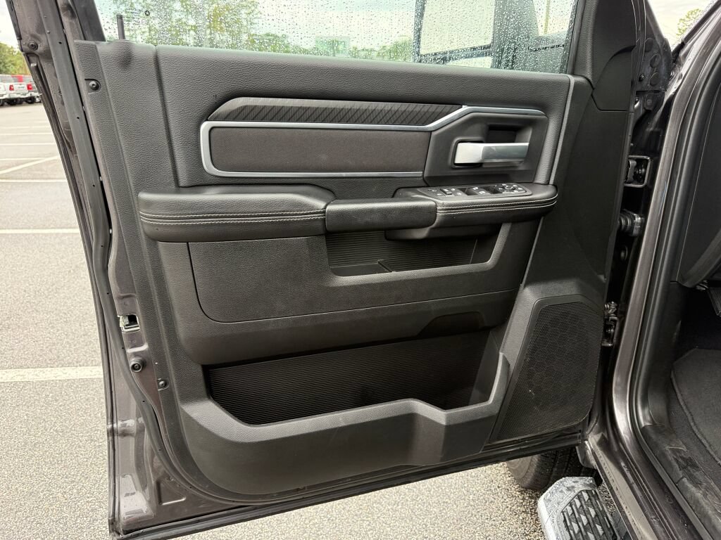 Used 2026 RAM 2500 Big Horn AWD/4WD image 17