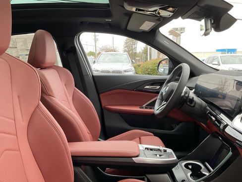 New 2026 BMW X2 xDrive28i w/ Technology Package AWD/4WD image 30