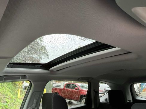 Used 2021 Honda CR-V EX image 18