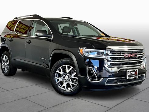 Used 2023 GMC Acadia SLT image 2