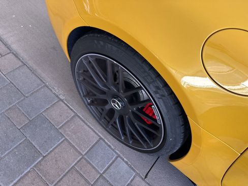 Used 2018 Mercedes-Benz AMG GT C image 6