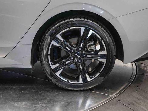 Used 2021 Kia K5 GT-Line image 10