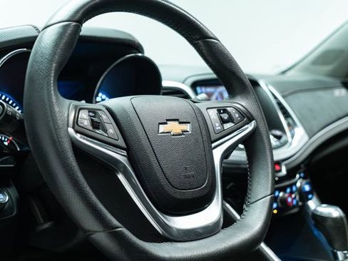 Used 2015 Chevrolet SS image 23