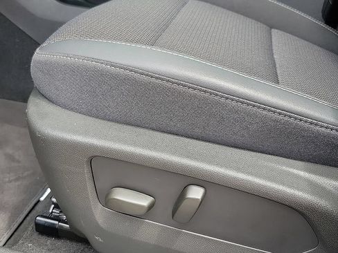 Used 2023 Buick Envision Preferred FWD image 11