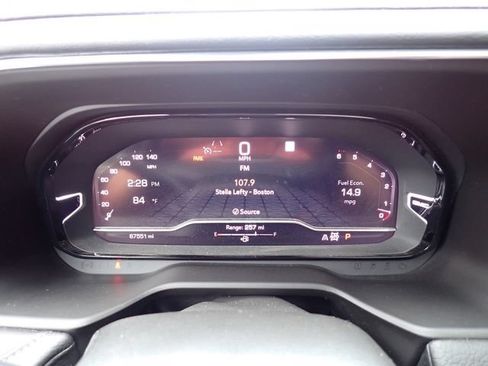 Used 2022 GMC Yukon Denali AWD/4WD image 15