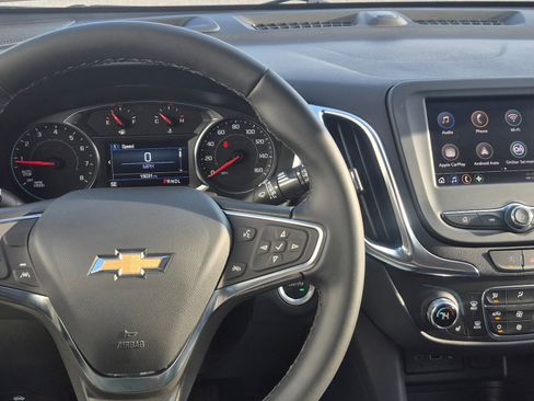 Used 2024 Chevrolet Equinox LT w/ LPO, Floor Liner Package image 9