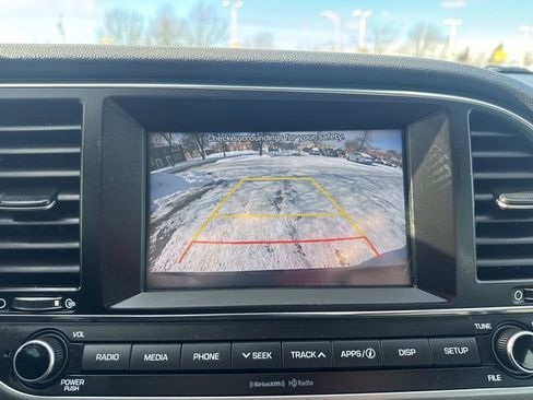 Used 2018 Hyundai Elantra ECO image 33