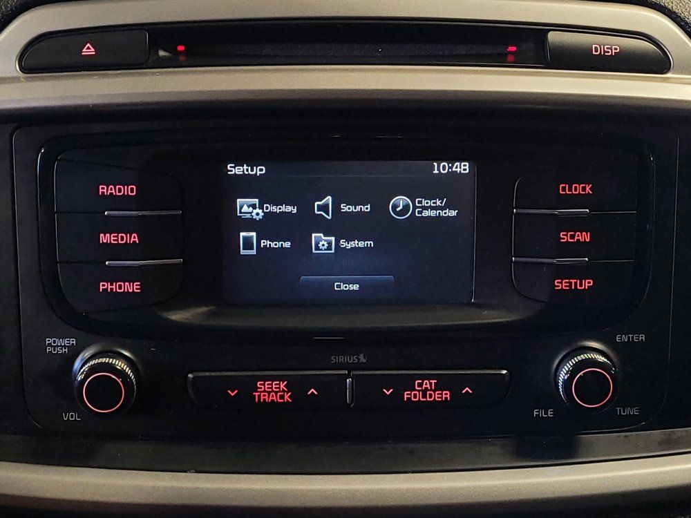 Used 2017 Kia Sorento FWD image 25
